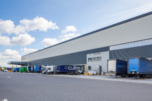 PS280_Industrial_and_logistics_warehouse_Manchester_plp